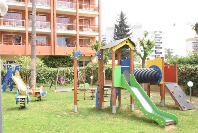 Appart Standing 2 Chambres 2Sdb Clim Piscine Parking Wifi Terrasse 21M2 Local Velo Port-Aventura, Plage, Centre ซาลอว์ ภายนอก รูปภาพ