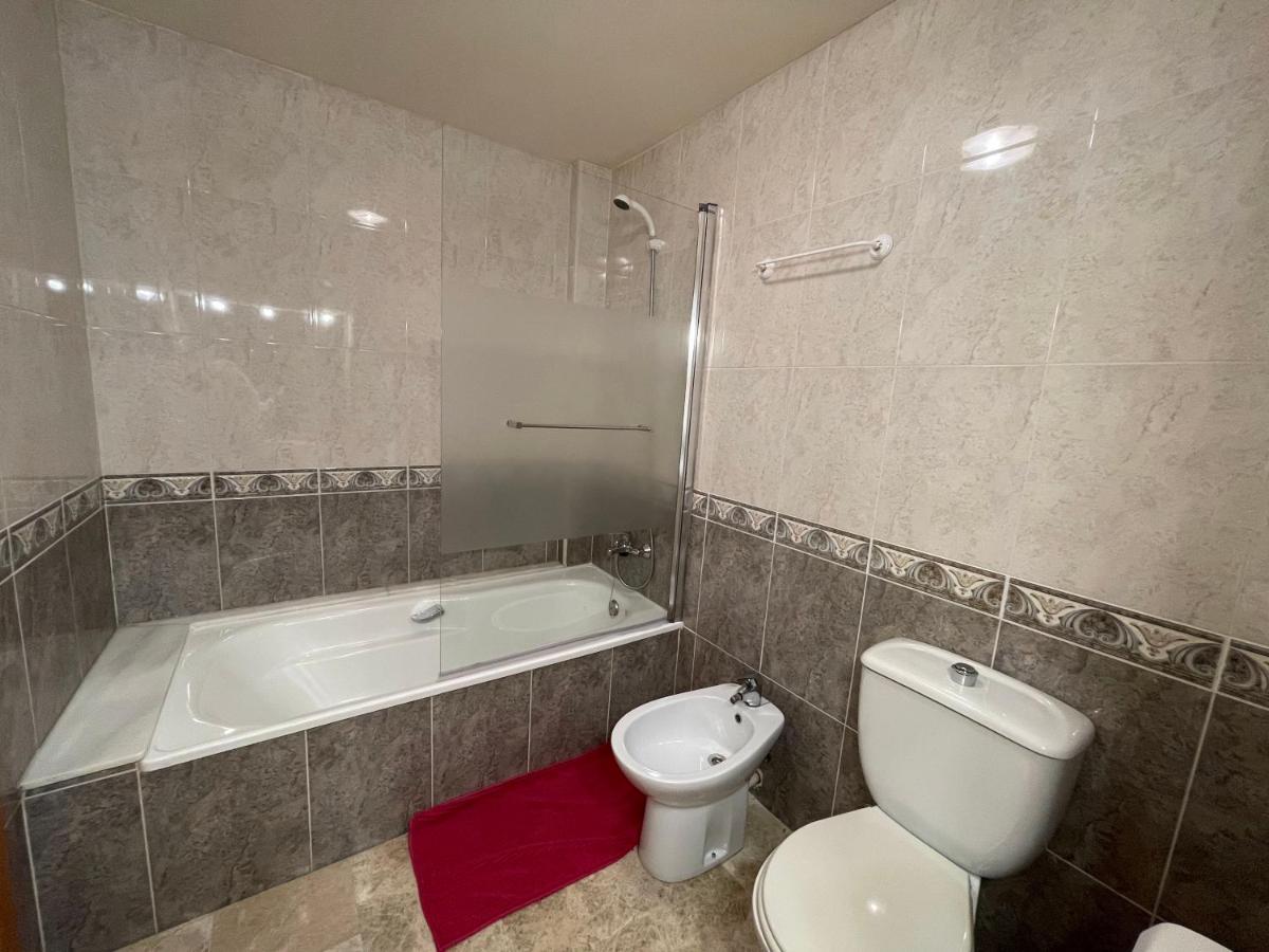 Appart Standing 2 Chambres 2Sdb Clim Piscine Parking Wifi Terrasse 21M2 Local Velo Port-Aventura, Plage, Centre ซาลอว์ ภายนอก รูปภาพ